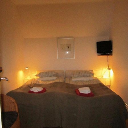 Sankt Sigfrid Bed & Breakfast Gothenburg Phòng bức ảnh